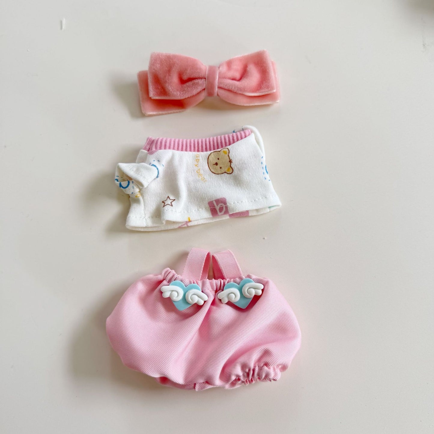 17cm Labubu Angel Paradise Clothing Set (no doll)